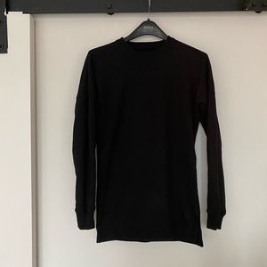 CH men sweatshirt . Size XS . 100% cotton .